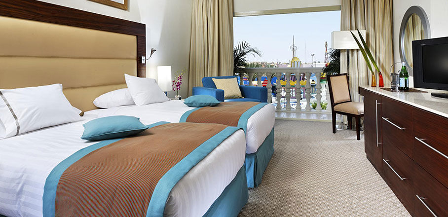 헬난 드림랜드 호텔 앤 컨퍼런스 센터 6th of October City 외부 사진 A room at the Hilton Sharm Plaza